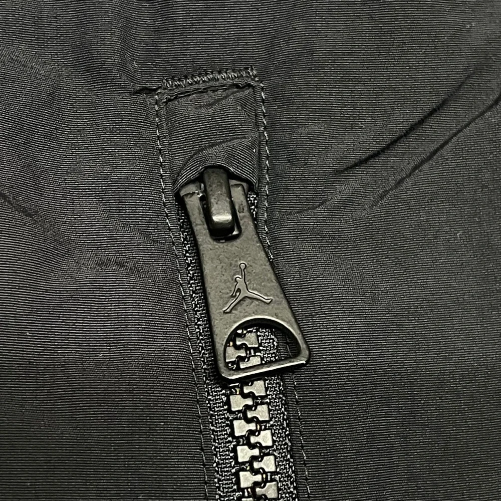 Jordan Jacket Men Medium Black 23Engineered Mesh Ripstop Windbreaker Nike SAMPLE
